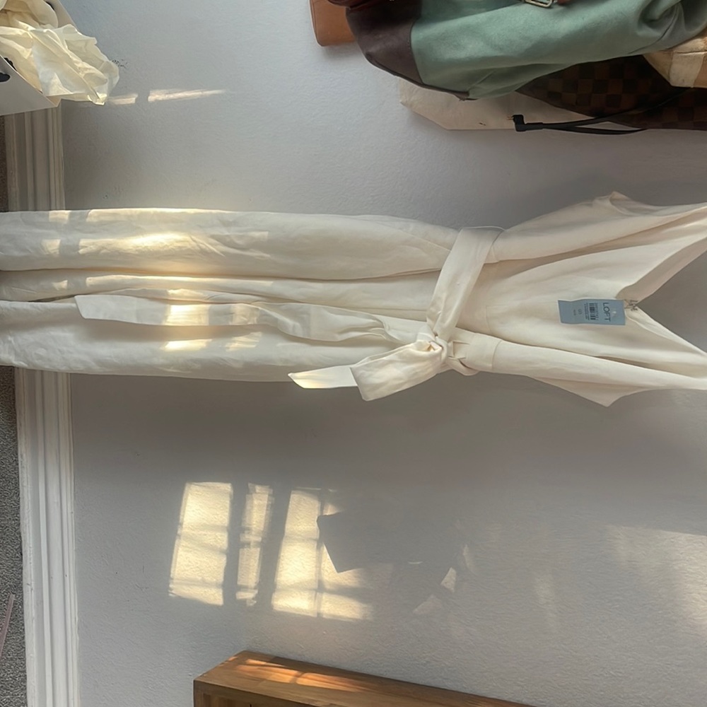 Off white pant jumper. Never used! $30